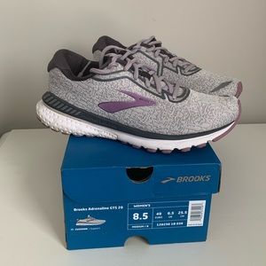 Brooks Adrenaline GTS XX women’s size 8.5